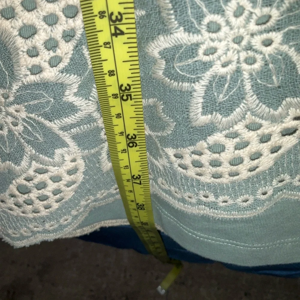 Dress - Picture 4 of 7